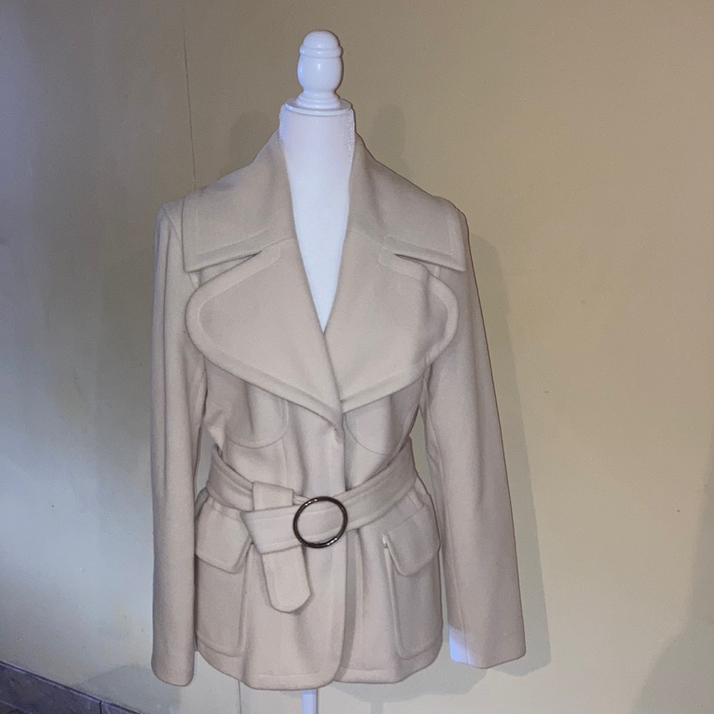 New Jacket from New Frontier